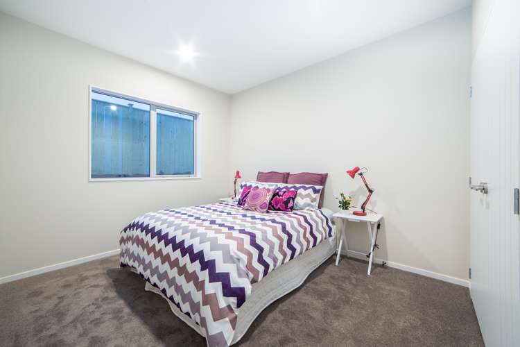 10 Dinning Road Riverhead_10