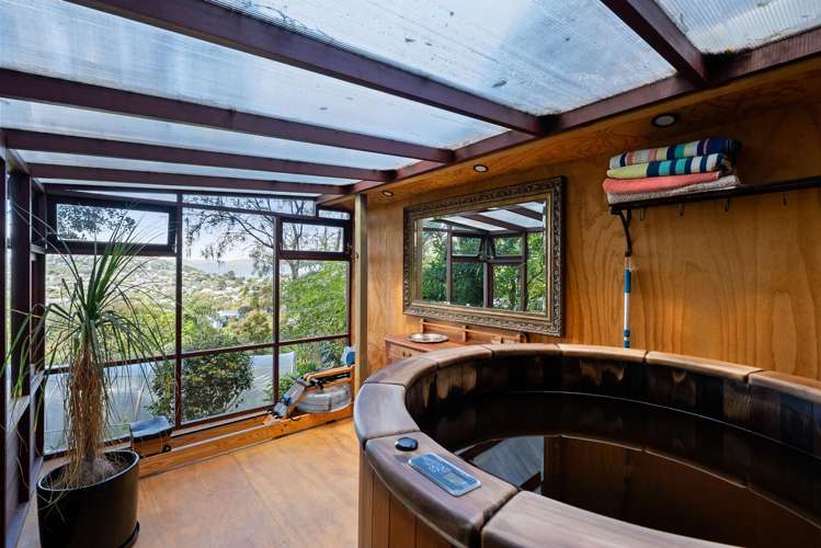 7 Doris Gordon Crescent Crofton Downs_19