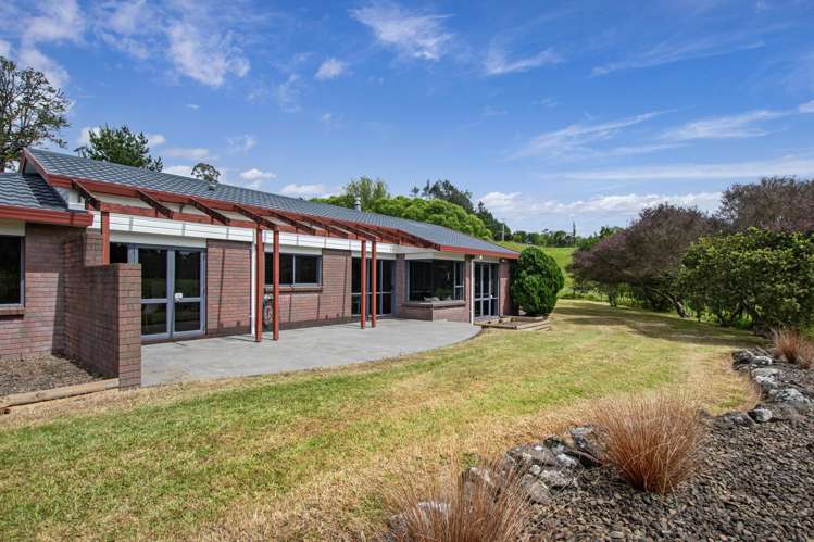 239 Old Parua Bay Road Abbey Caves_16