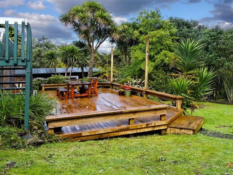 17 Easter Parade Glen Eden_23