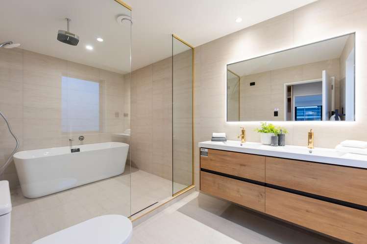 3 Waitai Close Long Bay_28