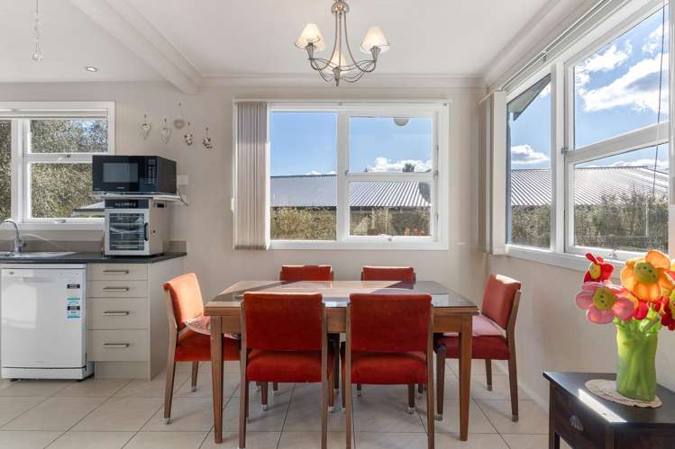 46 Aeroview Drive Beach Haven_14