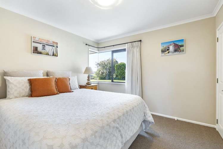 74 Koru Road Omata_15