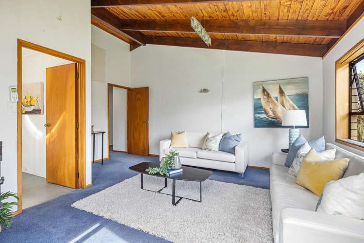 2/73 Centreway Road Orewa_4