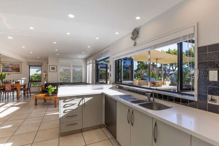 8 Di Pierri Way The Wood_6