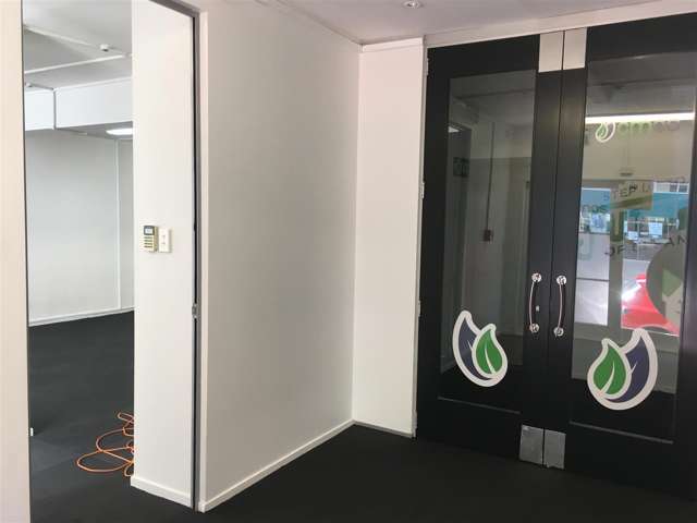 16 Kaiwharawhara Road Kaiwharawhara_1