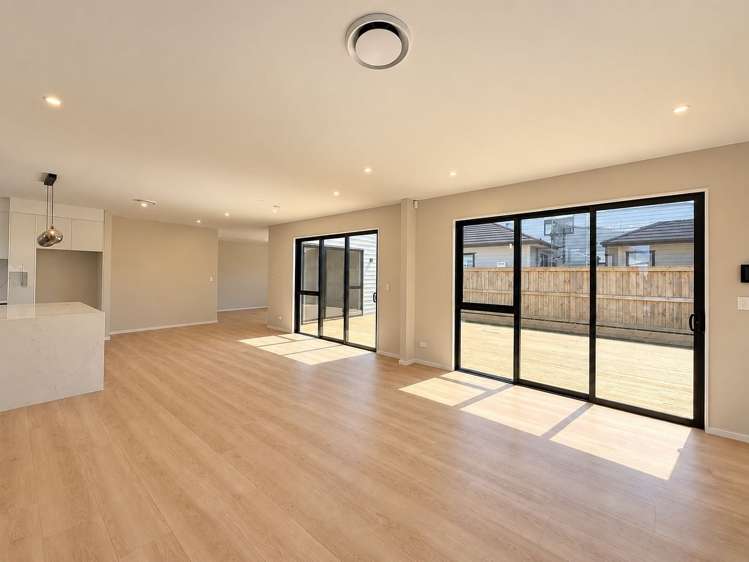 2 Pahekeheke Road Karaka_4