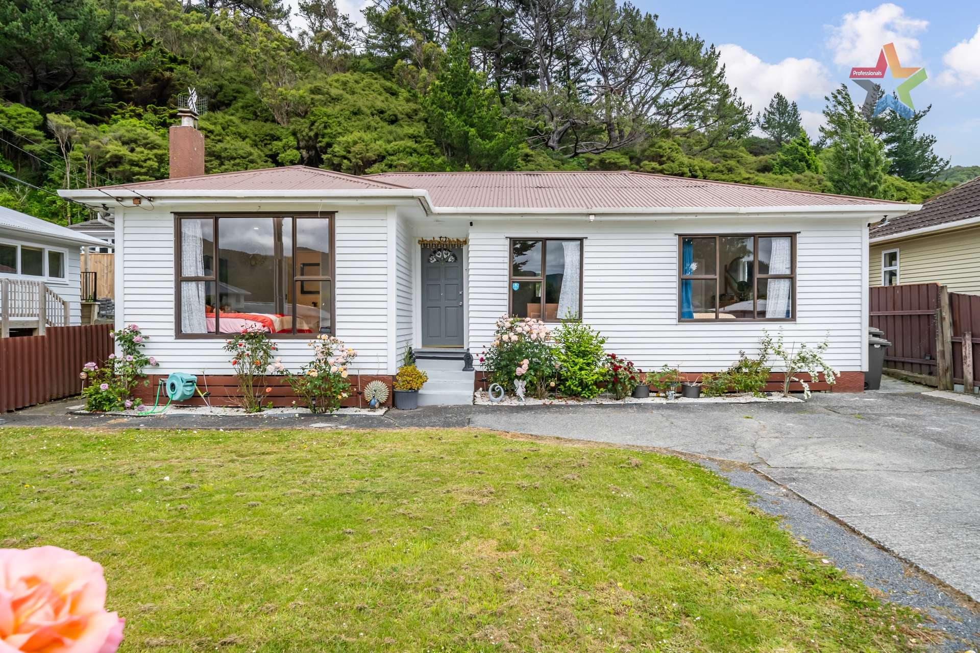 131 Wainuiomata Road Wainuiomata_0