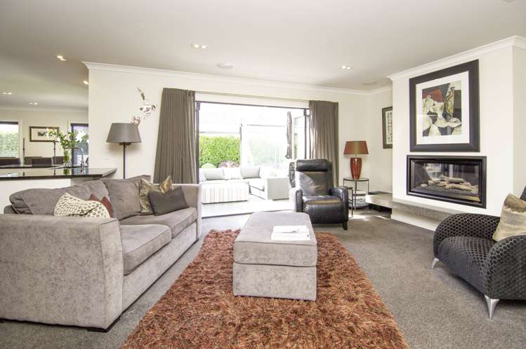 12 Trump Place Kelvin Grove_10