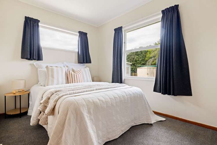 20 Jeanette Street Glenview_8