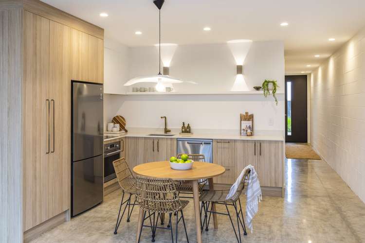 2/19 Champion Street Edgeware_7