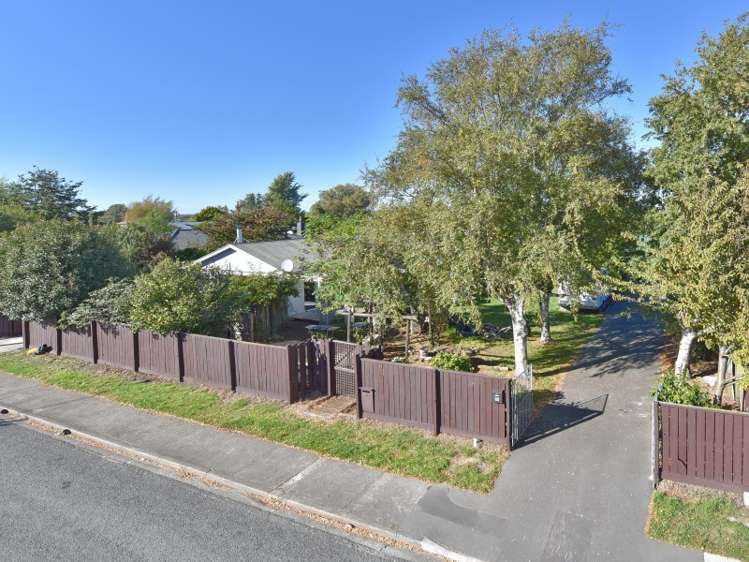 9 Woodend Road Woodend_24