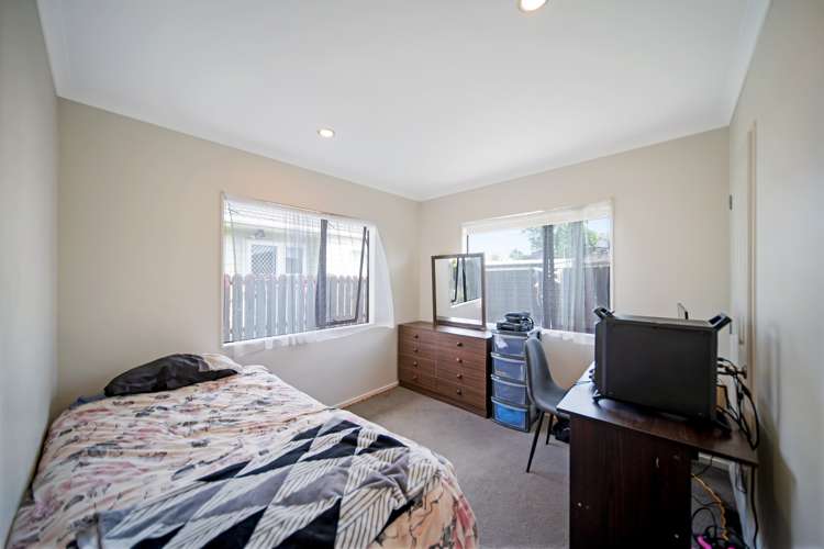 96 Maplesden Drive Clendon Park_14