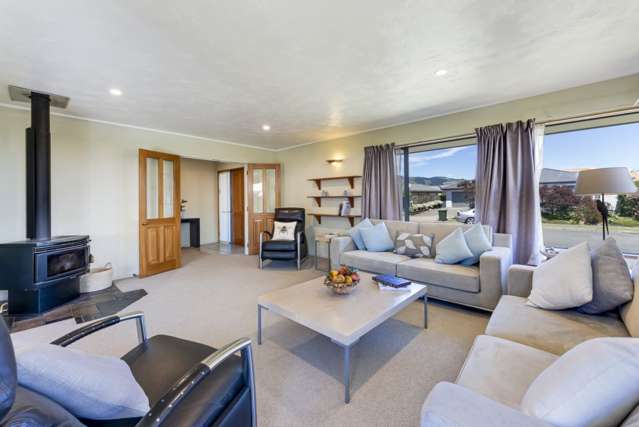 52 Aldinga Avenue Stoke_4