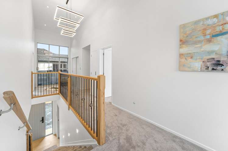 15b Edgerton Road Te Atatu Peninsula_19