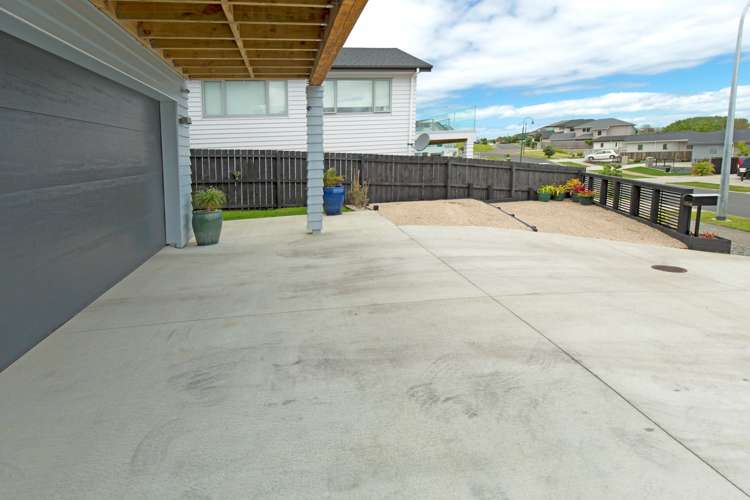 255 Alec Craig Way Gulf Harbour_20