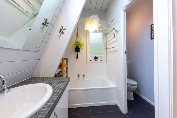 17 Victory Road Laingholm_11