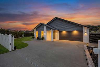 24 Sir Lincoln Drive_1