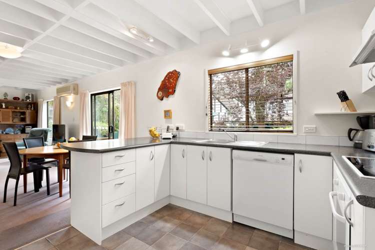 2/44 Waiau Street Torbay_6