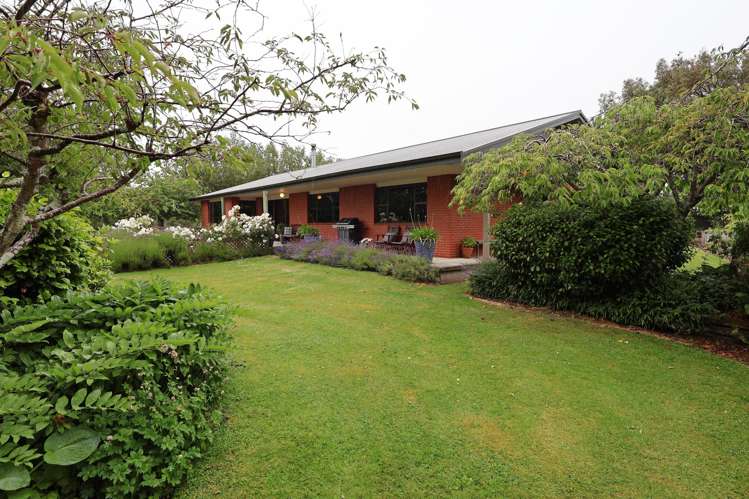 384 Flora Road East Makarewa_32