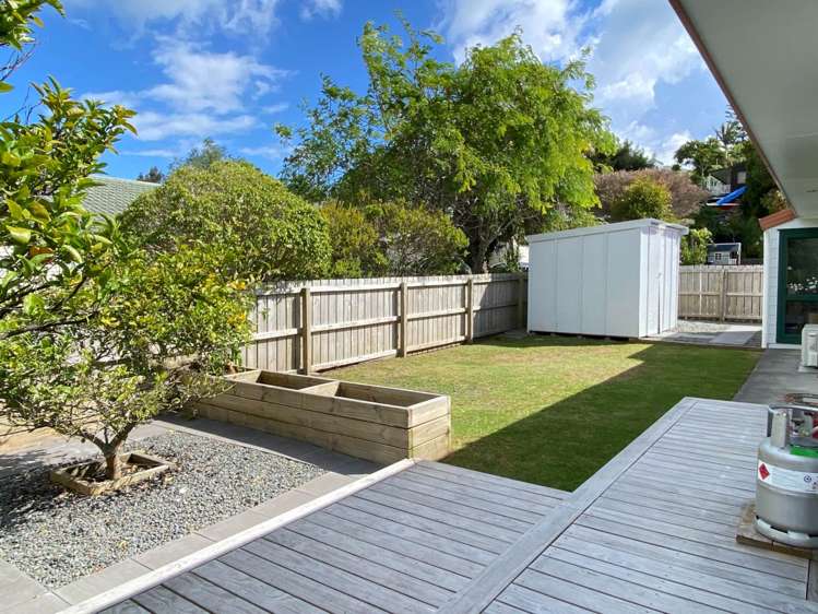 1/12 Knott Road Stanmore Bay_16