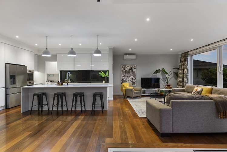 8 Verley Rise East Tamaki Heights_8
