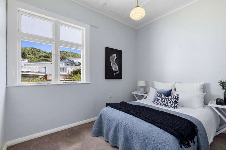 22 Waikato Street Island Bay_13