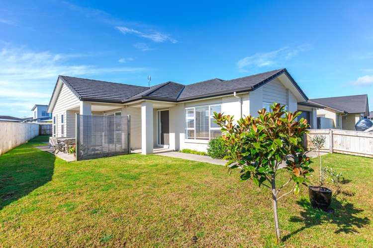 65 Intrepid Crescent Beachlands_0