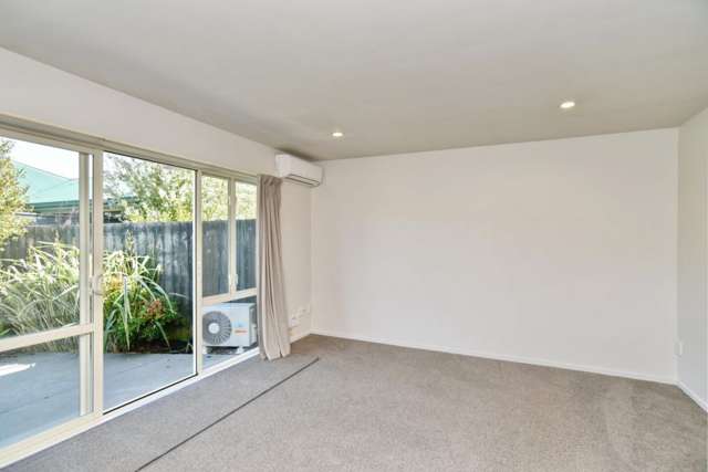 16D Lyndon Street Riccarton_2