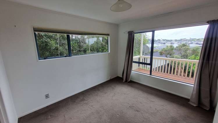 18 Tawhana Crescent Red Beach_5