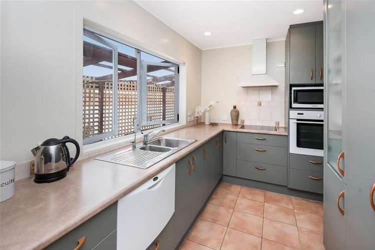 54 Angelo Avenue Howick_8