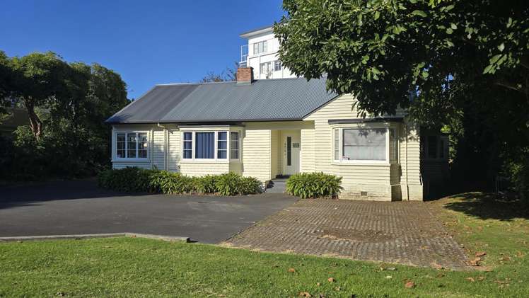 4 Willow Street_0