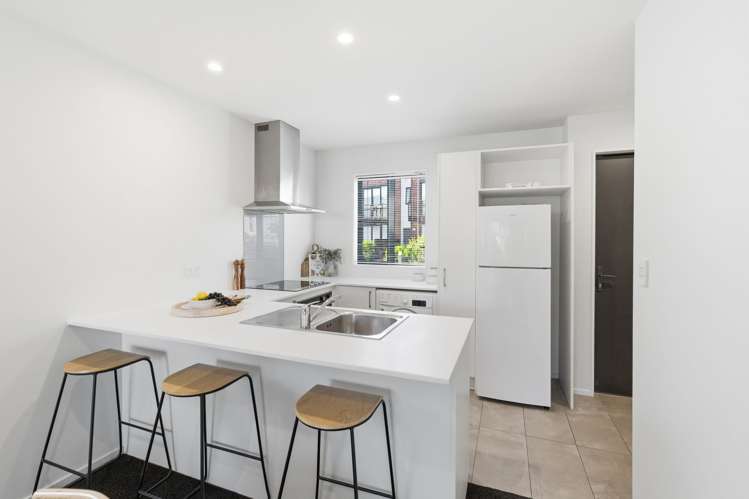 51/10 Buffon Street_3