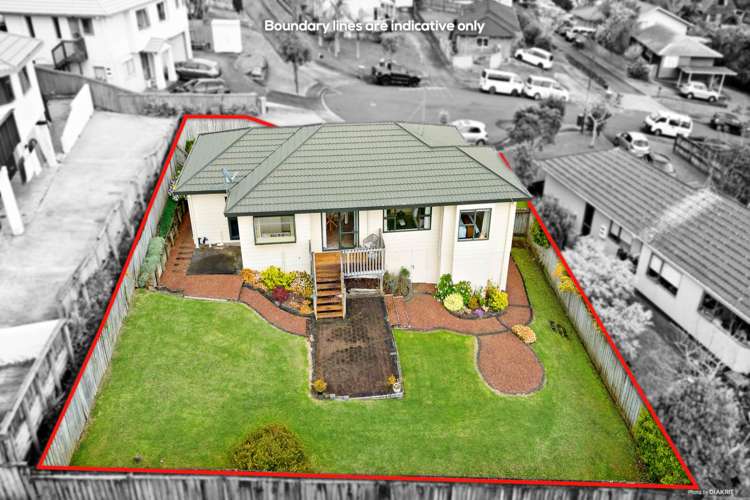 22 Carillon Place Massey_18