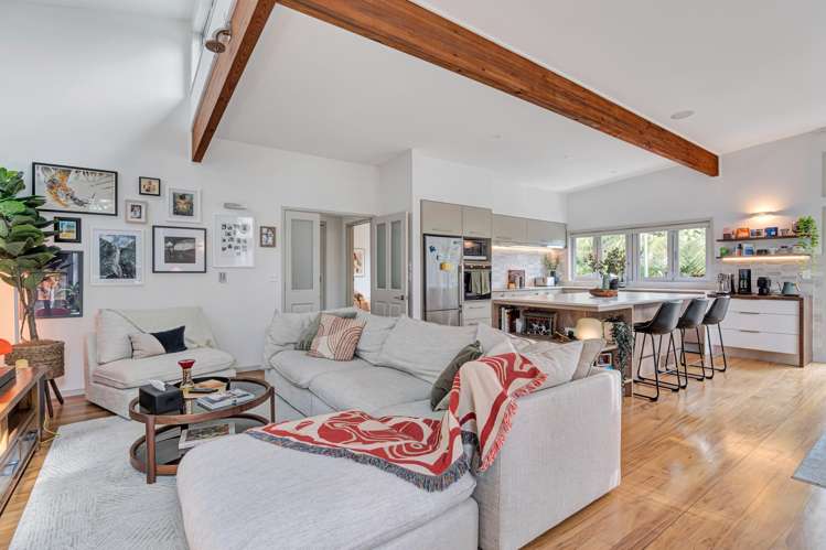 12 Leatham Avenue Strandon_14