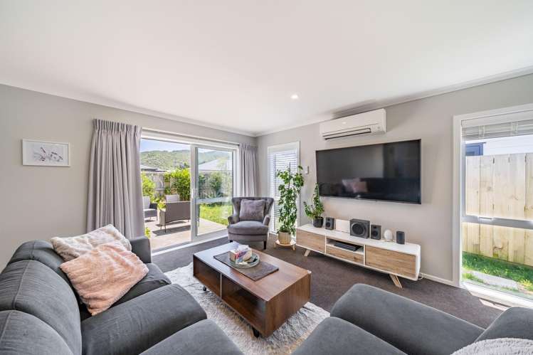 27 Brian Hughes Road Wainuiomata_1