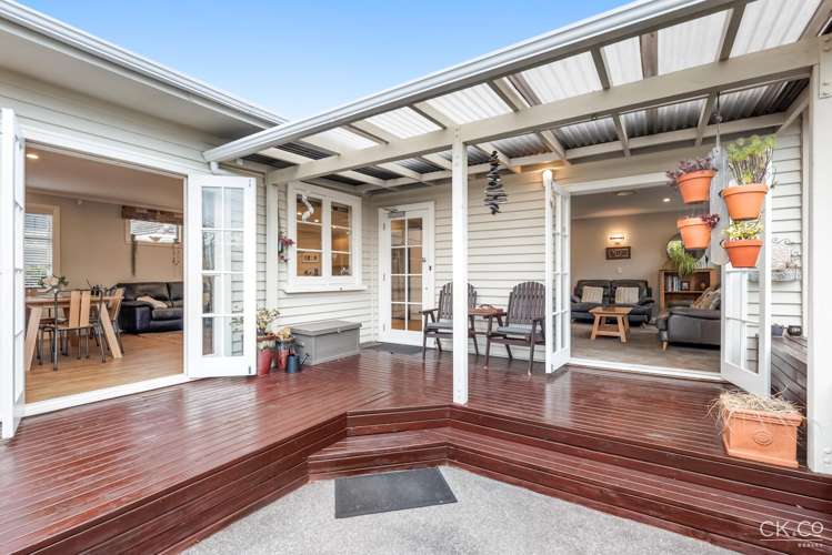 39 Cudby Street Woburn_15