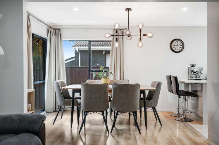 2/155 Whitford Road Somerville_5