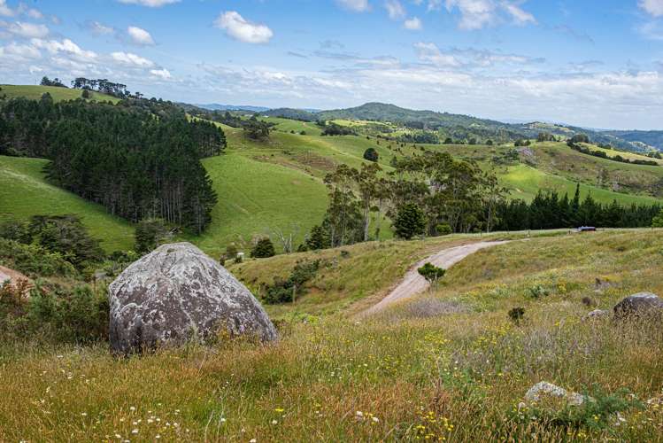 1403 Russell Road Helena Bay_13