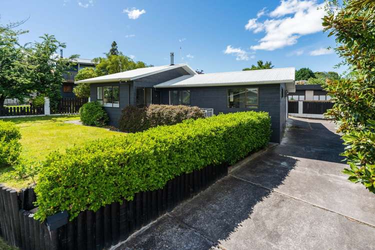 2 Holland Grove Richmond Heights_1