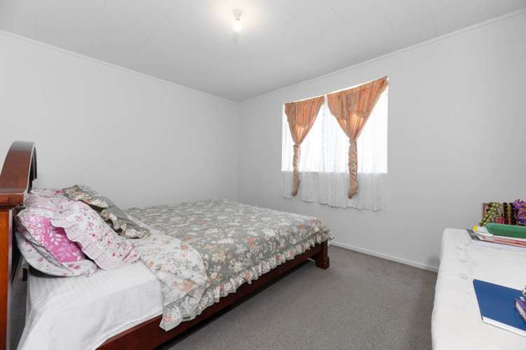 2/21 Lancaster Road Beach Haven_15