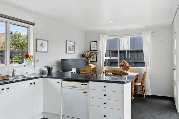 2/3 Peach Grove Taupo_19