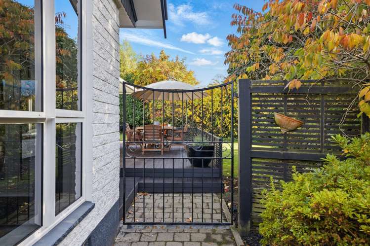 49 Cullahill Street Harewood_13