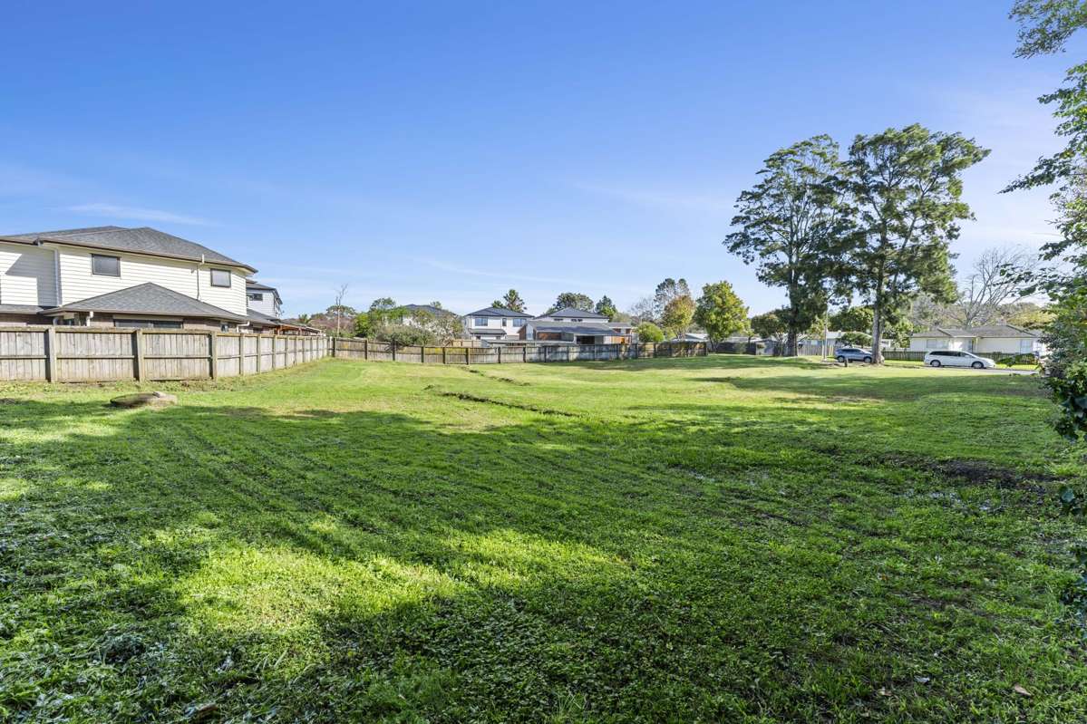 68 & 70 Riverpark Crescent_2