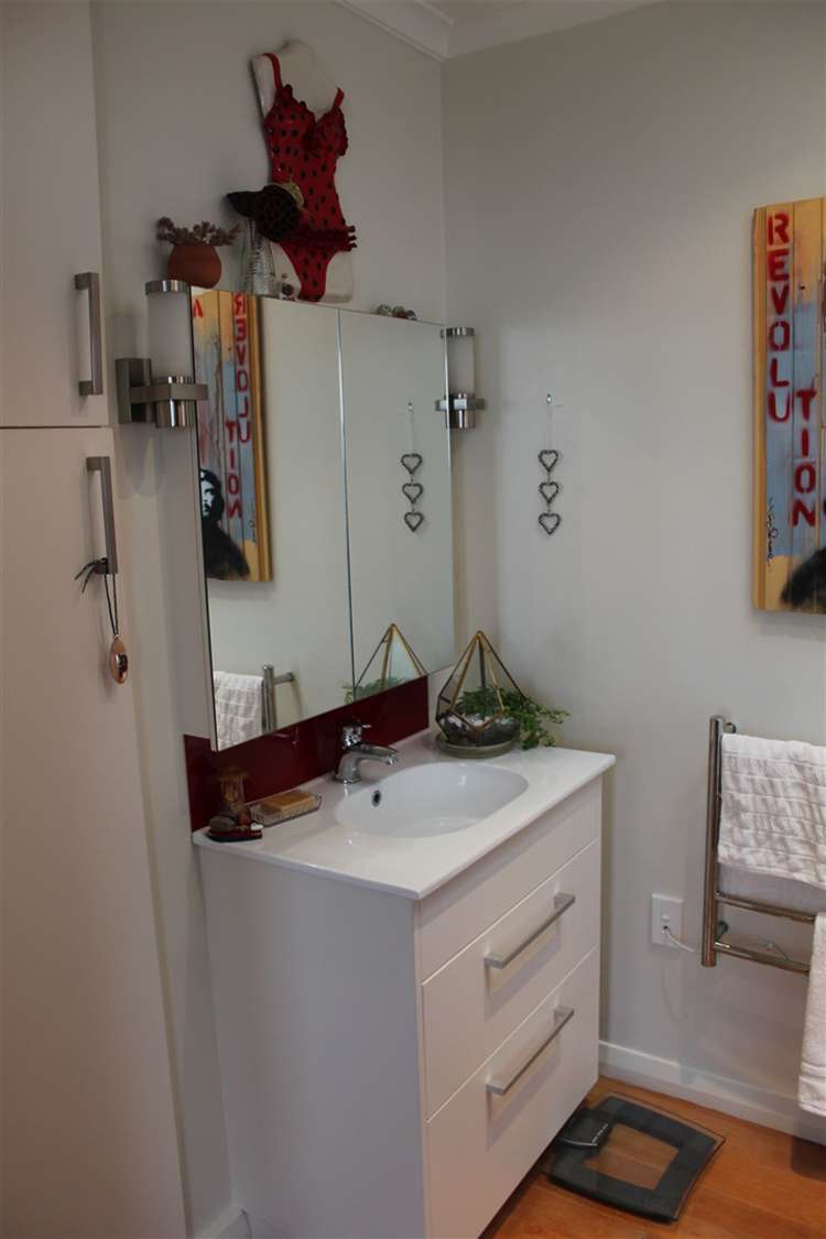 17 Dundonald Street Tainui_14