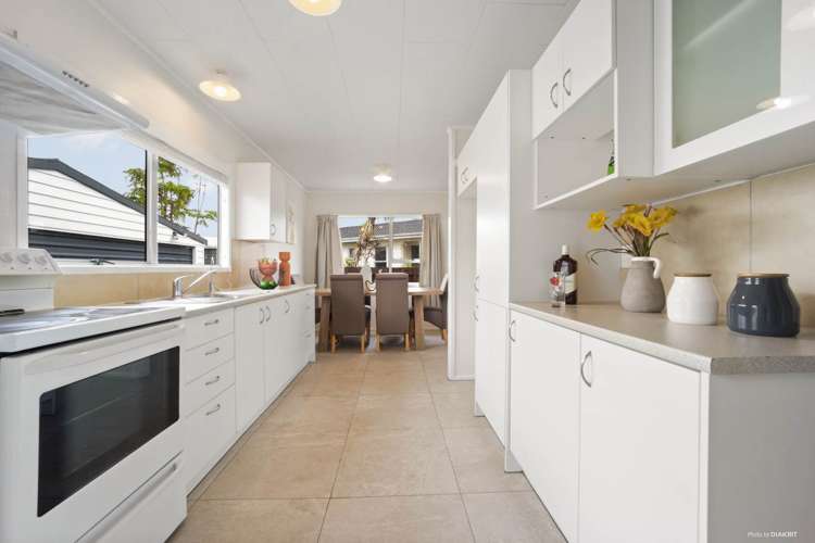 12 Glenhaven Place Te Atatu Peninsula_6