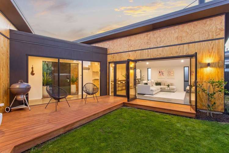 98 Osborne Street Waltham_2