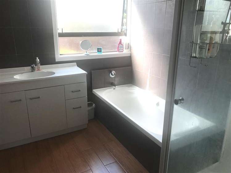 28 Russell Road Manurewa_7