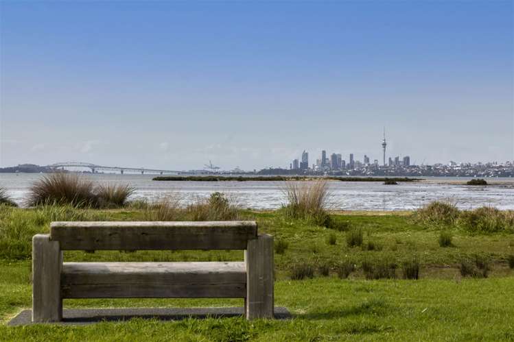 14 Mana Place Te Atatu Peninsula_16
