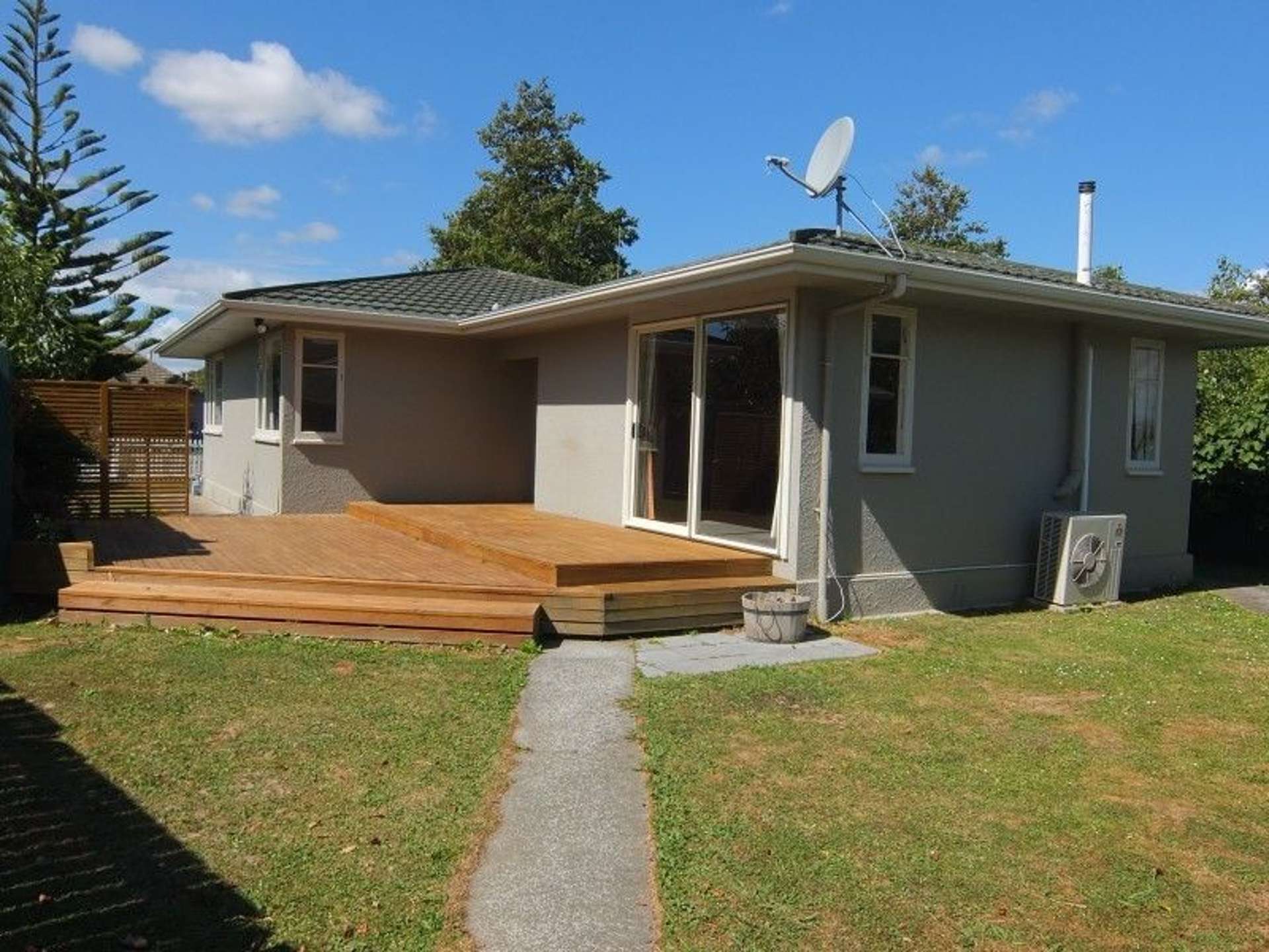 10 Seddon Street Takaro Palmerston North City Houses for Sale